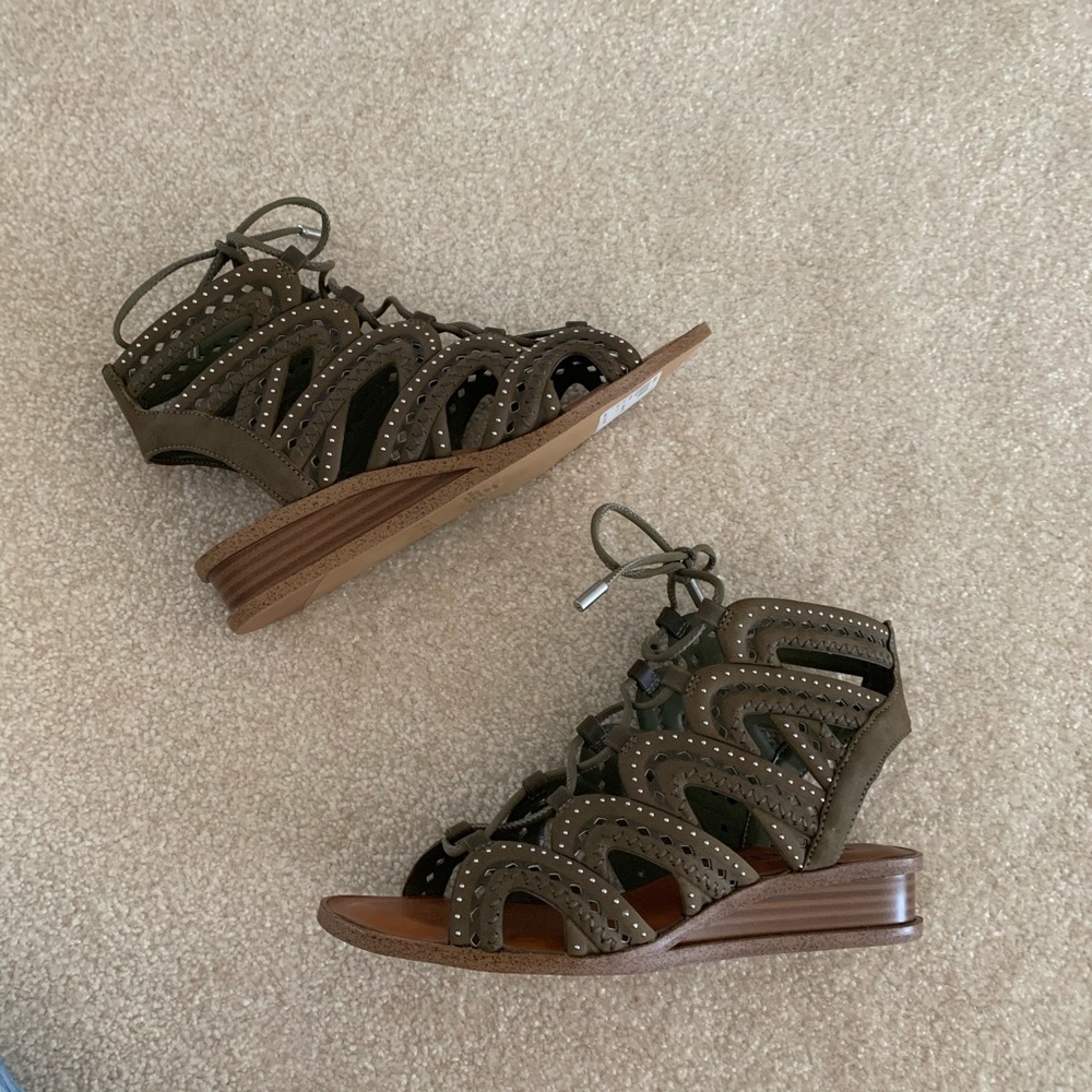 NWOB 1. State Maygan Ghillie wedge sandal - Picture 8 of 10
